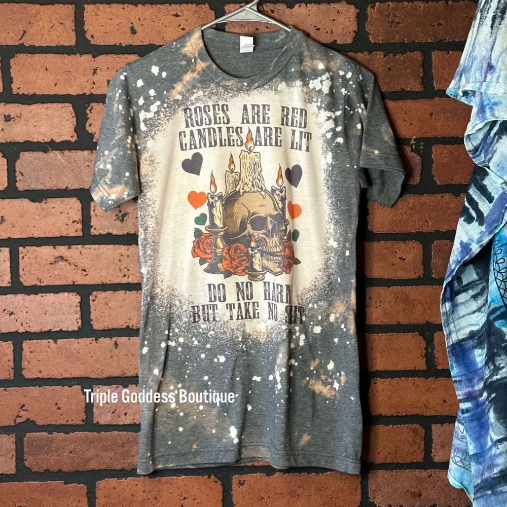 Women’s Graphic Tshirt, bleached tee